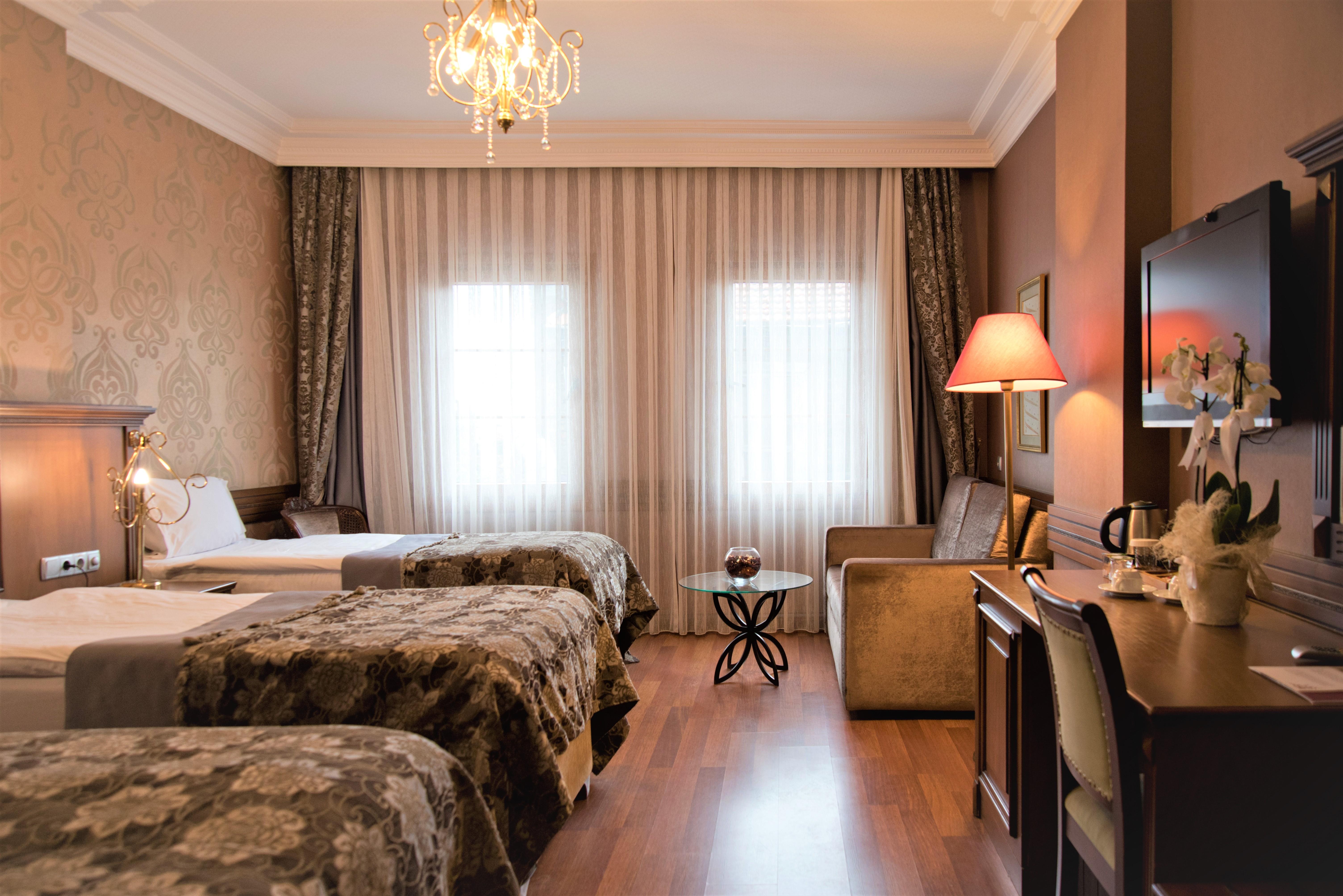 เฟอแมน โฮเต็ล Hotel อิสตันบูล ภายนอก รูปภาพ