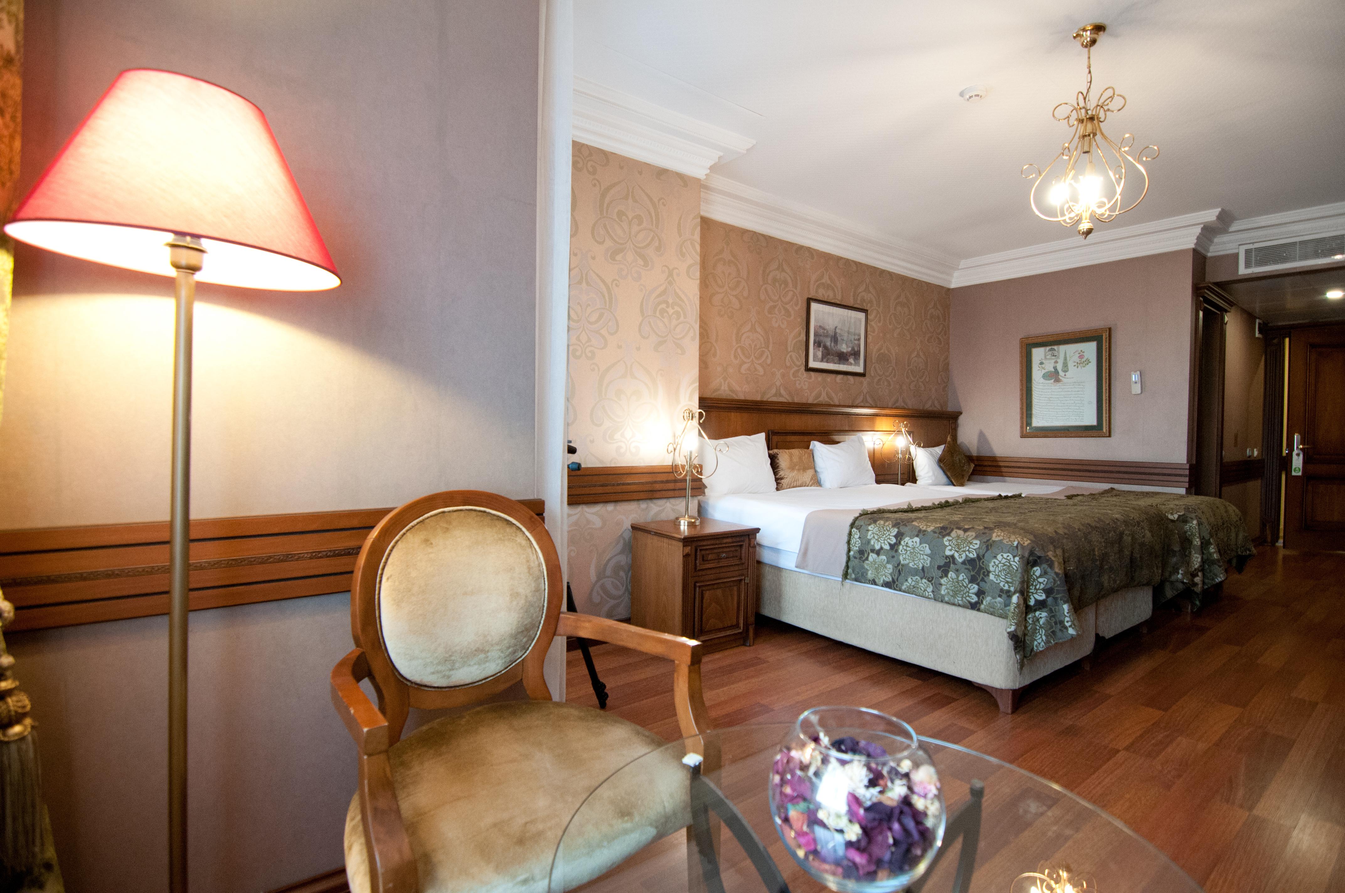 เฟอแมน โฮเต็ล Hotel อิสตันบูล ภายนอก รูปภาพ