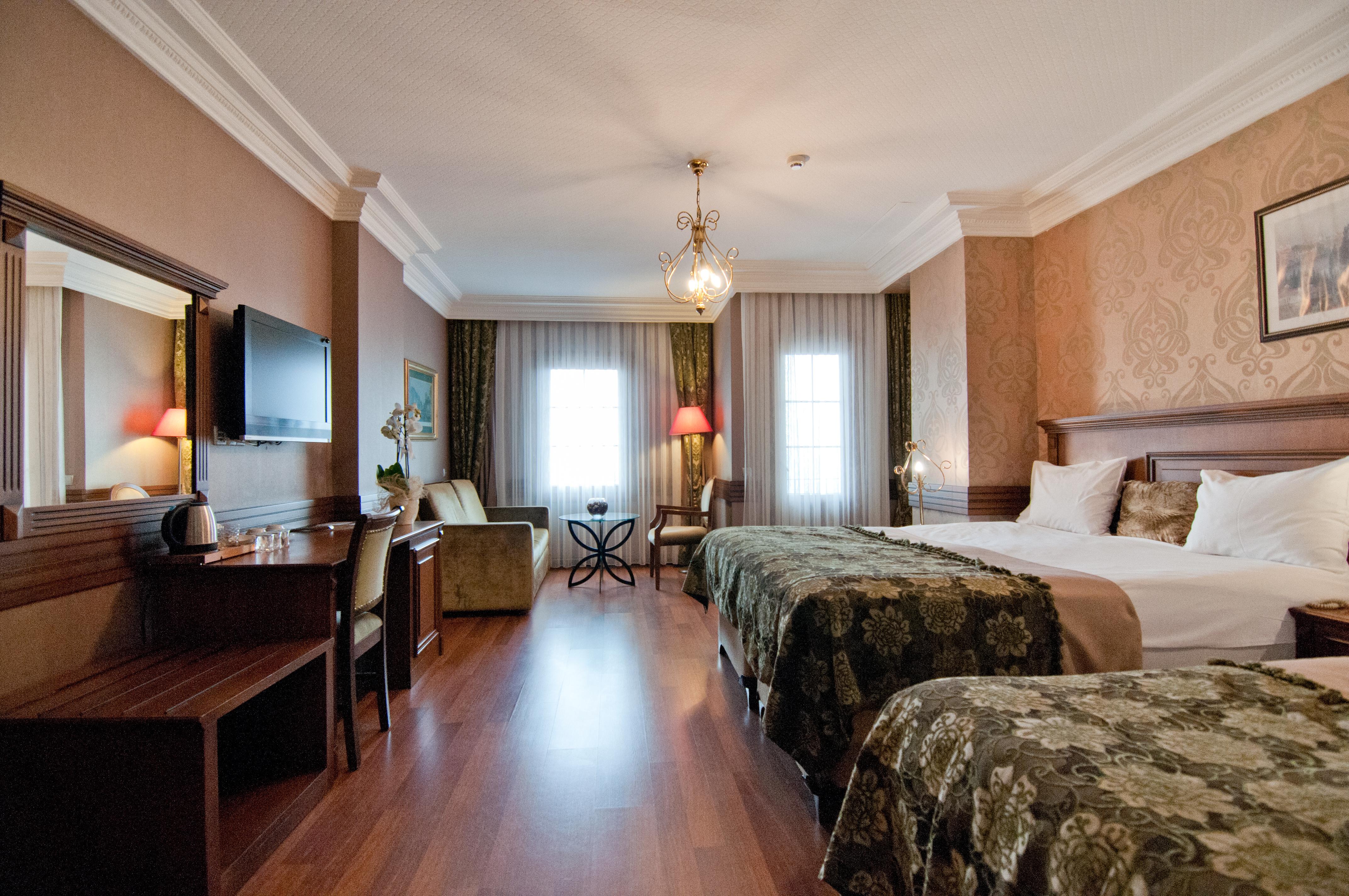 เฟอแมน โฮเต็ล Hotel อิสตันบูล ภายนอก รูปภาพ