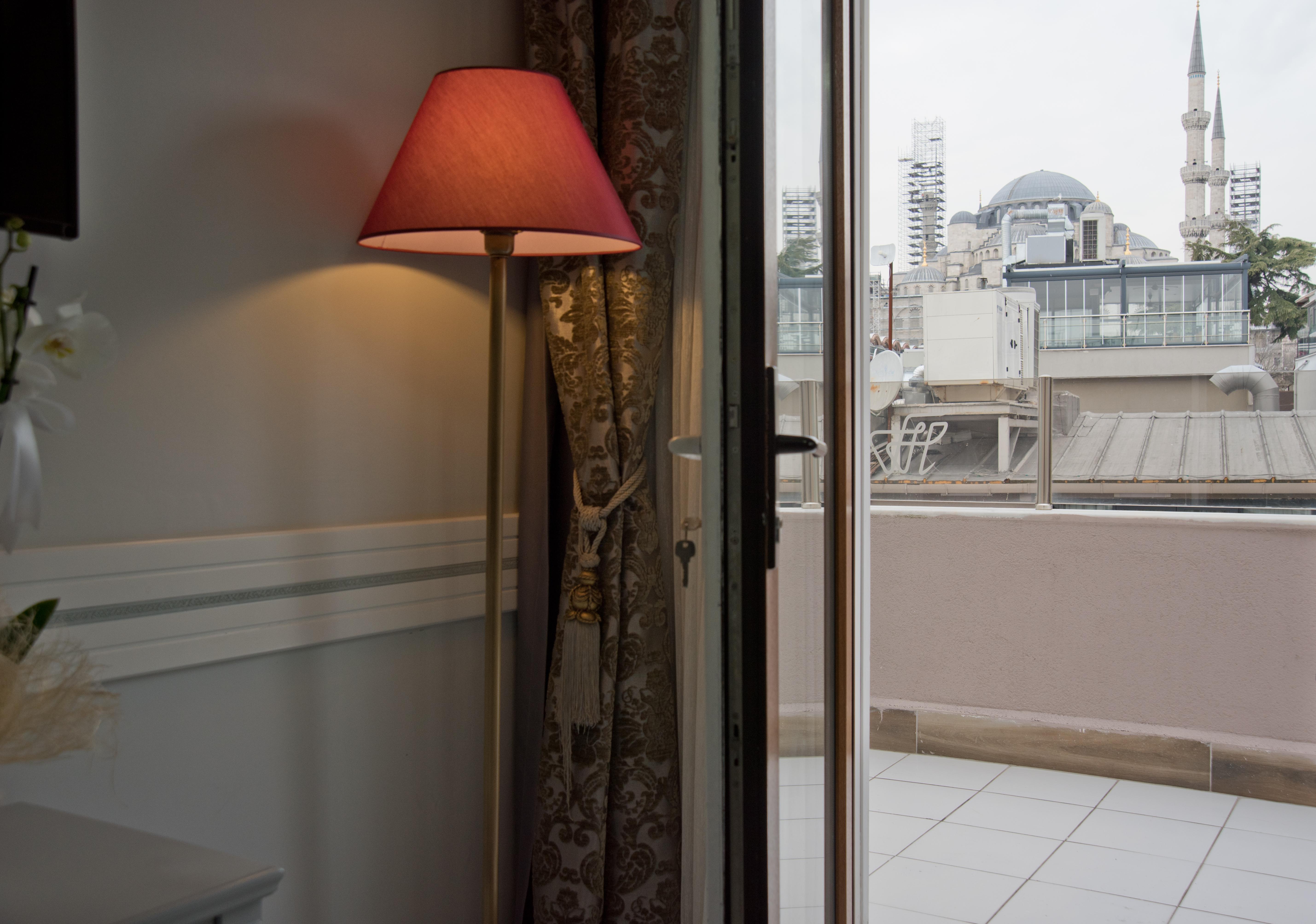 เฟอแมน โฮเต็ล Hotel อิสตันบูล ภายนอก รูปภาพ