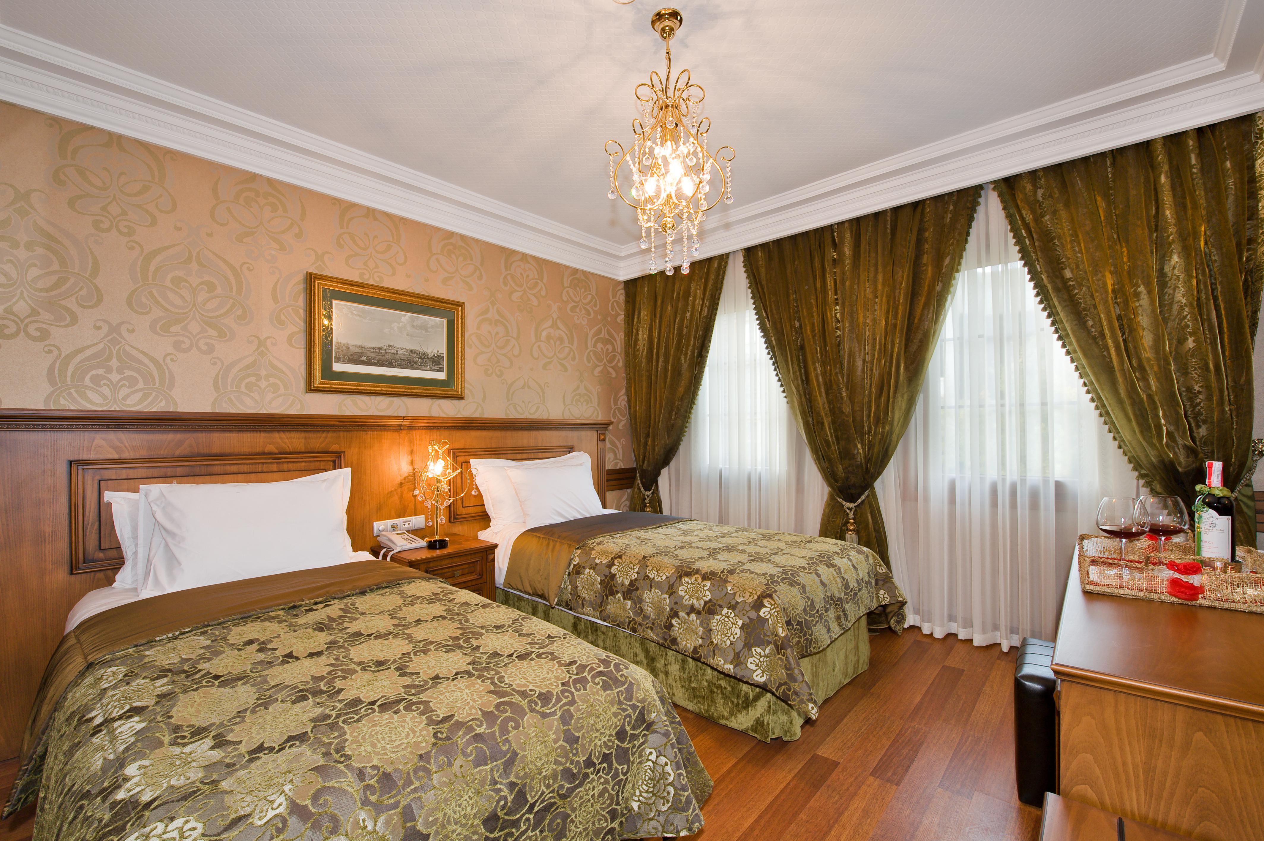 เฟอแมน โฮเต็ล Hotel อิสตันบูล ภายนอก รูปภาพ